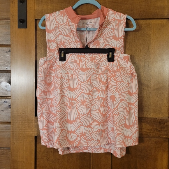 TOMMY BAHAMA Golf XL Shell Print Zip Front Top & 2-Pc Skort Set UPF  50 - Picture 1 of 7